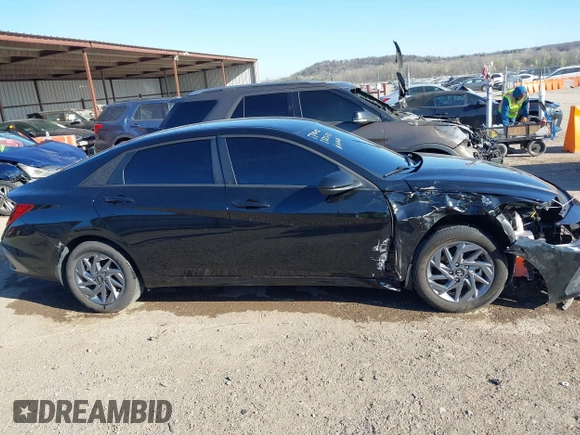 2024 Hyundai Elantra SEL with VIN KMHLM4DG4RU760241, listed as a IAAI auction lot 41849753 with 5,111 mi miles. Bid and sale history available at carsss.com. Image 14.
