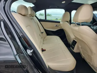 2020 BMW 3 Series 330i xDrive with VIN 3MW5R7J05L8B25148, listed as a Copart auction lot 64820425 with 110,833 mi miles and Non repairable. Bid and sale history available at DreamBid. Image 10.