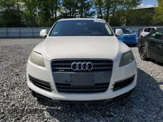 2007 Audi Q7 z VIN WA1AY74L17D034858, wystawiony jako Copart lot #56192315 z przebiegiem 175 589 mil mil oraz Czysty tytuł • Clean title. Historia ofert i sprzedaży dostępna na DreamBid. Obrazek 5.