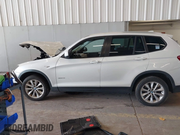 2017 BMW X3 xDrive28i z VIN 5UXWX9C59H0T15441, wystawiony jako IAAI lot #42042589 z przebiegiem 141 484 mil mil oraz . Historia ofert i sprzedaży dostępna na DreamBid. Obrazek 15.