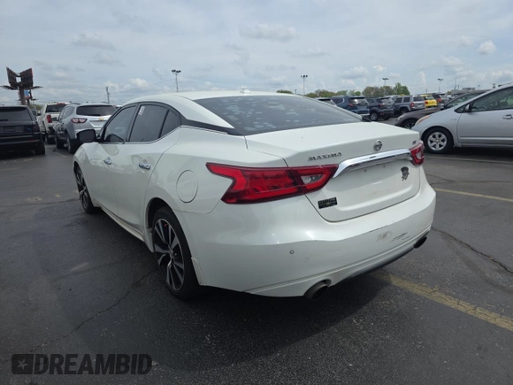 2018 Nissan Maxima SL z VIN 1N4AA6AP2JC371232, wystawiony jako Copart lot #54703405 z przebiegiem 142 447 mil mil oraz Czysty tytuł • Clean title. Historia ofert i sprzedaży dostępna na DreamBid. Obrazek 3.