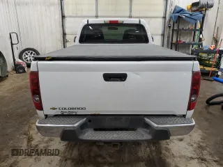 2006 Chevrolet Colorado Work Truck z VIN 1GCCS148268238603, wystawiony jako Copart lot #41386645 z przebiegiem 150 781 mil mil oraz Szkoda całkowita • Salvage title. Historia ofert i sprzedaży dostępna na DreamBid. Obrazek 6.
