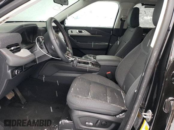 2025 Ford Explorer Active with VIN 1FMUK8DH4SGA45782, listed as a Copart auction lot 87474304 with 1,341 mi miles and Salvage Title. Bid and sale history available at carsss.com. Image 7.
