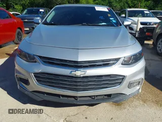 2018 Chevrolet Malibu LT z VIN 1G1ZD5ST4JF244922, wystawiony jako IAAI lot #42218808 z przebiegiem 119 042 mil mil oraz . Historia ofert i sprzedaży dostępna na DreamBid. Obrazek 12.