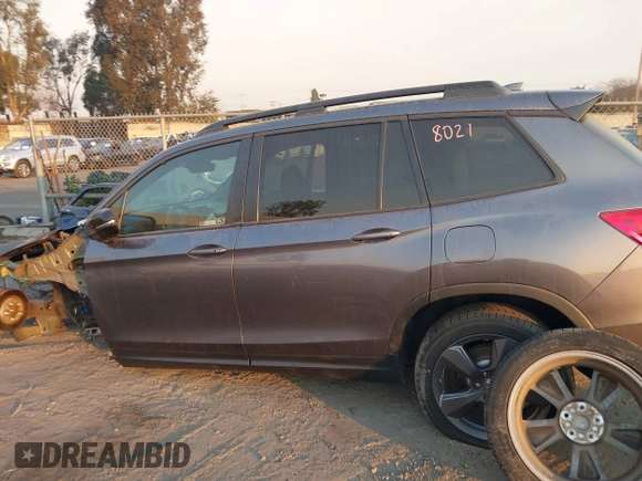2020 Honda Passport Touring with VIN 5FNYF7H93LB006328, listed as a IAAI auction lot 41283115 with Not Provided miles and . Bid and sale history available at DreamBid. Image 15.