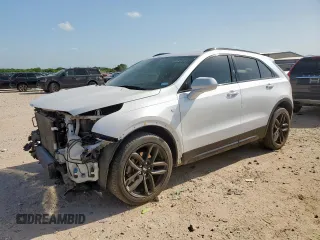 2020 Cadillac XT4 FWD Sport with VIN 1GYFZER40LF138930, listed as a Copart auction lot 61682135 with 45,570 mi miles and Salvage title. Bid and sale history available at DreamBid. Image 1.