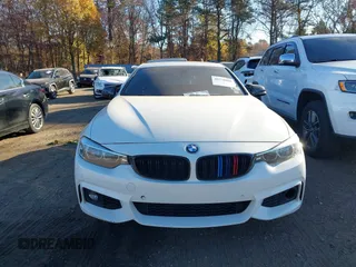 2019 BMW 4 Series 440i xDrive with VIN WBA4J7C57KBM74773, listed as a IAAI auction lot 40770866 with 79,382 mi miles and . Bid and sale history available at carsss.com. Image 12.
