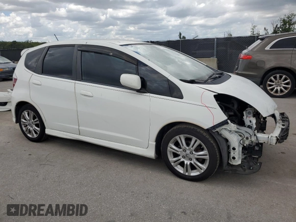 2009 Honda Fit Sport с VIN JHMGE88499S045198, выставлен на аукционе Copart как лот 59774705 с пробегом 166 930 миль миль и На запчасти • Non repairable. История ставок и продаж доступна на DreamBid. Изображение 4.