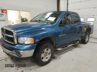 2005 Dodge 1500 SLT with VIN 1D7HU18D45S300274, listed as a IAAI auction lot 42138772 with 204,355 mi miles. Bid and sale history available at carsss.com. Image 2.