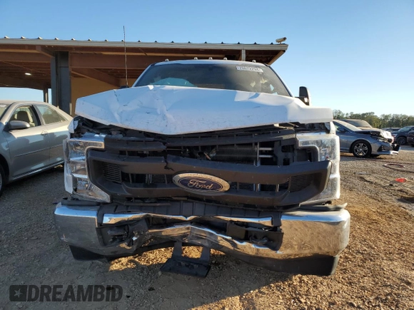 2022 Ford F-250 XL with VIN 1FT7W2A66NEC69593, listed as a Copart auction lot 76672294 with 92,427 mi miles and Salvage title. Bid and sale history available at DreamBid. Image 5.