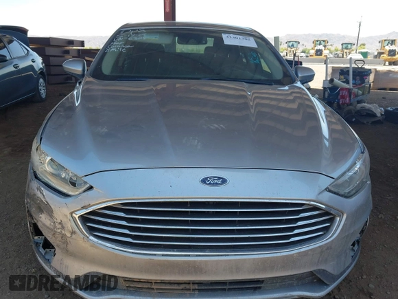 2020 Ford Fusion SE с VIN 3FA6P0HD6LR226325, выставлен на аукционе IAAI как лот 42301302 с пробегом 98 189 миль миль и . История ставок и продаж доступна на DreamBid. Изображение 12.