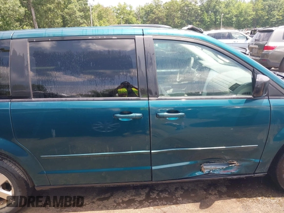 2009 Dodge Grand Caravan SE with VIN 2D8HN44E09R642823, listed as a IAAI auction lot 42606693 with 132,967 mi miles and . Bid and sale history available at DreamBid. Image 13.