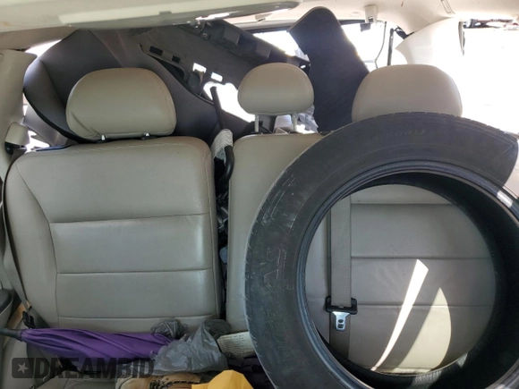 2008 Ford Escape XLT with VIN 1FMCU93128KA46421, listed as a Copart auction lot 50521245 with 251,985 mi miles and Salvage title. Bid and sale history available at DreamBid. Image 10.