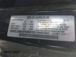 2015 Smart fortwo Passion with VIN WMEEJ3BA9FK806363, listed as a IAAI auction lot 41830363 with 1 mi miles. Bid and sale history available at carsss.com. Image 9.