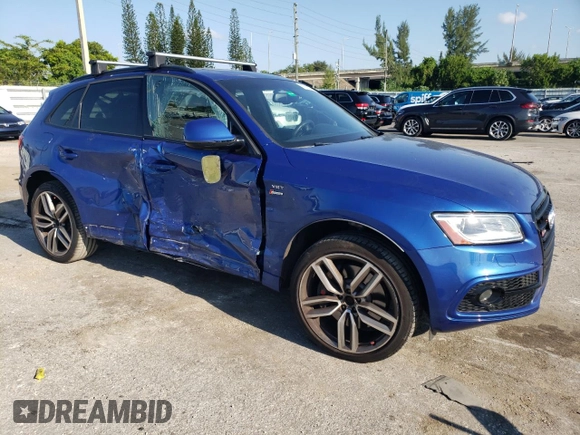 2015 Audi SQ5 Premium Plus with VIN WA1CGAFP8FA146839, listed as a Copart auction lot 67362773 with 59,513 mi miles. Bid and sale history available at carsss.com. Image 4.