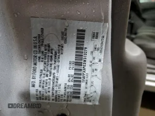 2003 Ford Focus LX z VIN 1FAFP33P03W313279, wystawiony jako Copart lot #89271495 z przebiegiem 152 672 mil mil oraz Szkoda całkowita • Salvage title. Historia ofert i sprzedaży dostępna na DreamBid. Obrazek 12.