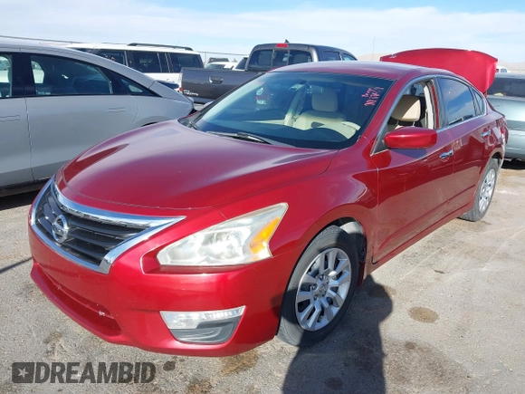 2014 Nissan Altima SV with VIN 1N4AL3AP2EN386414, listed as a IAAI auction lot 41739659 with 138,806 mi miles and . Bid and sale history available at carsss.com. Image 2.