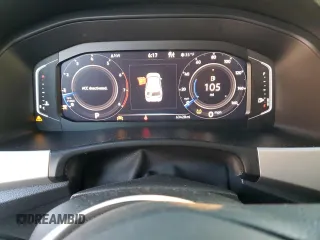 2022 Volkswagen Atlas SE z VIN 1V2KE2CA8NC204883, wystawiony jako Copart lot #87085664 z przebiegiem 63 428 mil mil oraz Nie do naprawy • Non repairable. Historia ofert i sprzedaży dostępna na DreamBid. Obrazek 9.