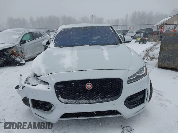 2017 Jaguar F-Pace 35t R-Sport with VIN SADCL2BV0HA060962, listed as a IAAI auction lot 41748070 with 117,718 mi miles and . Bid and sale history available at DreamBid. Image 12.