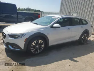 2018 Buick Regal Essence with VIN W04GV8SX5J1112307, listed as a Copart auction lot 59946395 with 61,840 mi miles and Clean title. Bid and sale history available at DreamBid. Image 1.