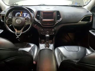 2019 Jeep Cherokee Latitude Plus with VIN 1C4PJMLB2KD181971, listed as a Copart auction lot 43859115 with 221,127 mi miles and Salvage Title. Bid and sale history available at DreamBid. Image 8.