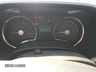 2008 Mercury Mountaineer Premier z VIN 4M2EU488X8UJ07082, wystawiony jako Copart lot #57134635 z przebiegiem 177 599 mil mil oraz Szkody całkowita. Historia ofert i sprzedaży dostępna na DreamBid. Obrazek 9.