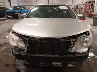 2014 Toyota Camry L with VIN 4T4BF1FK4ER412428, listed as a IAAI auction lot 41573095 with 130,000 mi miles. Bid and sale history available at carsss.com. Image 6.