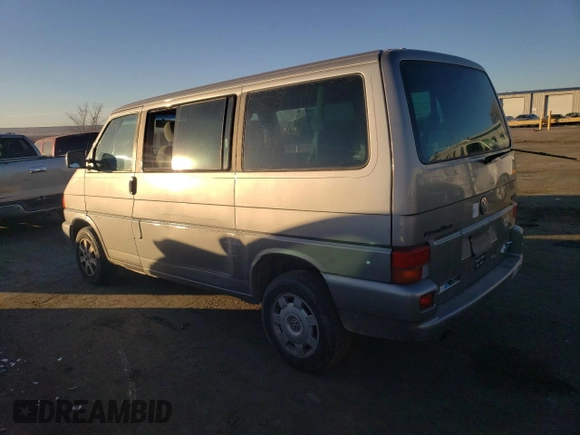2000 Volkswagen EuroVan с VIN WV2MH4700YH083922, выставлен на аукционе Copart как лот 44274825 с пробегом 159 931 миль миль и Чистый • Clean title. История ставок и продаж доступна на DreamBid. Изображение 2.