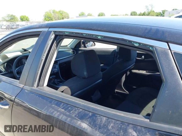 2020 Kia Optima SE с VIN 5XXGT4L32LG401068, выставлен на аукционе IAAI как лот 42000683 с пробегом 114 897 миль миль и . История ставок и продаж доступна на DreamBid. Изображение 6.