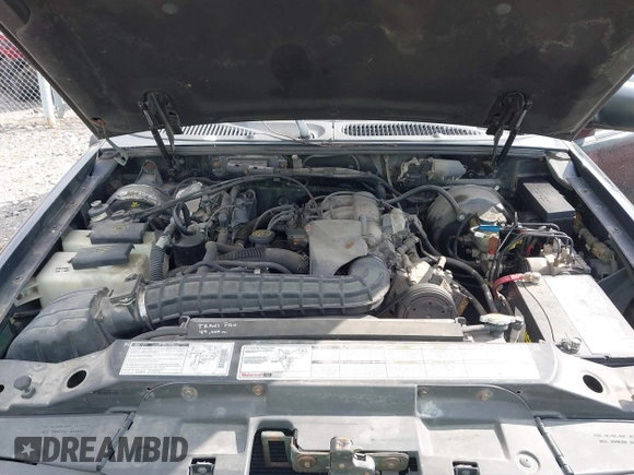1999 Ford Explorer XL z VIN 1FMZU34X2XUA06174, wystawiony jako IAAI lot #42071003 z przebiegiem 126 220 mil mil oraz . Historia ofert i sprzedaży dostępna na DreamBid. Obrazek 10.