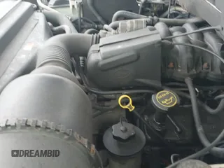 2003 Ford F-150 XL z VIN 1FTRX17213NB82511, wystawiony jako IAAI lot #43583043 z przebiegiem Nie podano mil oraz . Historia ofert i sprzedaży dostępna na DreamBid. Obrazek 12.