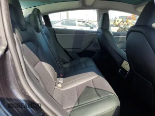 2025 Tesla Model 3 Long Range with VIN 5YJ3E1EA6SF908074, listed as a Copart auction lot 54786175 with 3,998 mi miles and Salvage title. Bid and sale history available at DreamBid. Image 10.
