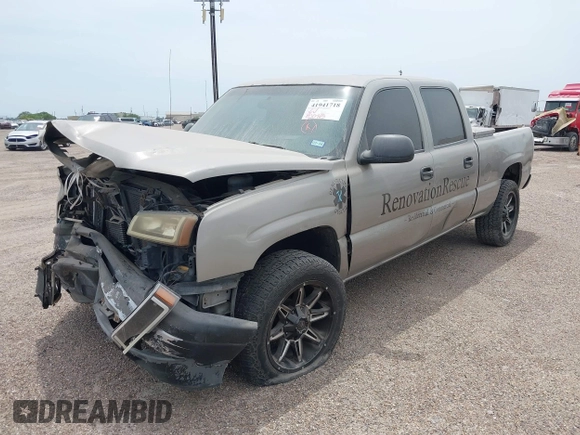 2003 Chevrolet Silverado 1500HD LS with VIN 1GCGC13U13F185851, listed as a IAAI auction lot 41941718 with 320,745 mi miles and . Bid and sale history available at DreamBid. Image 2.