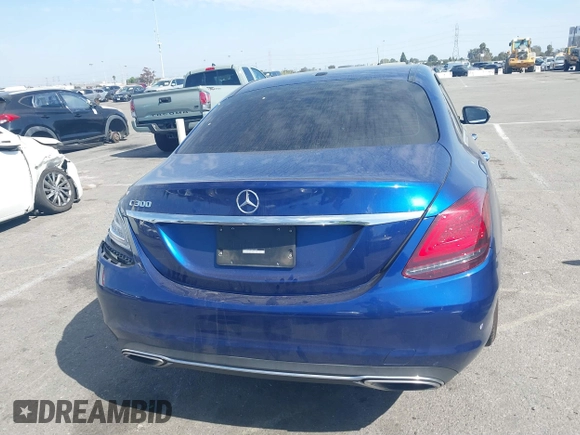 2019 Mercedes-Benz C 300 with VIN 55SWF8DB1KU317498, listed as a IAAI auction lot 41681264 with Not provided miles and . Bid and sale history available at DreamBid. Image 16.