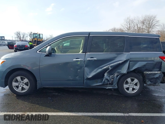 2013 Nissan Quest LE with VIN JN8AE2KP2D9066986, listed as a IAAI auction lot 41022861 with 122,869 mi miles. Bid and sale history available at carsss.com. Image 14.