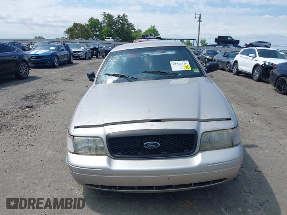 2010 Ford Police Interceptor с VIN 2FABP7BV9AX125268, выставлен на аукционе IAAI как лот 42340529 с пробегом Не указан миль и . История ставок и продаж доступна на DreamBid. Изображение 12.