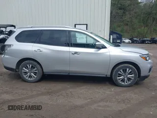 2019 Nissan Pathfinder S with VIN 5N1DR2MMXKC639984, listed as a IAAI auction lot 42173450 with 110,777 mi miles and . Bid and sale history available at DreamBid. Image 14.
