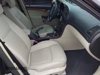 2006 Saab 9-3 z VIN YS3FD45Y861101903, wystawiony jako IAAI lot #42183237 z przebiegiem 128 941 mil mil oraz . Historia ofert i sprzedaży dostępna na DreamBid. Obrazek 5.