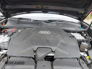 2019 Audi Q8 Premium z VIN WA1AVAF16KD019301, wystawiony jako IAAI lot #42227309 z przebiegiem 84 431 mil mil oraz . Historia ofert i sprzedaży dostępna na DreamBid. Obrazek 10.
