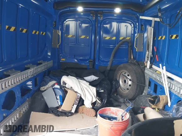 2019 Ford Transit with VIN 1FTYR2CM2KKA24925, listed as a IAAI auction lot 40769513 with 164,464 mi miles and . Bid and sale history available at DreamBid. Image 8.