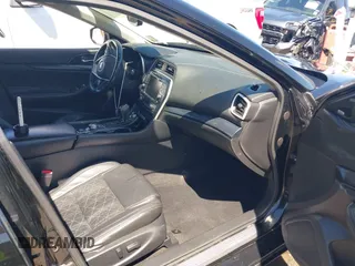 2020 Nissan Maxima Platinum with VIN 1N4AA6FV6LC385046, listed as a IAAI auction lot 41784021 with 82,440 mi miles and . Bid and sale history available at DreamBid. Image 5.