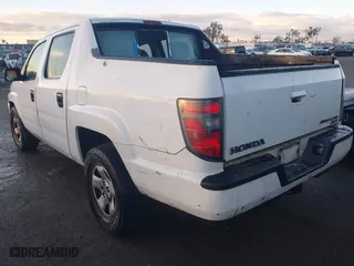 2013 Honda Ridgeline RT with VIN 5FPYK1F22DB006697, listed as a IAAI auction lot 41421707 with 233,724 mi miles. Bid and sale history available at carsss.com. Image 3.
