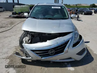 2015 Nissan Versa SV z VIN 3N1CN7AP4FL835049, wystawiony jako Copart lot #56591975 z przebiegiem 153 724 mil mil oraz Szkoda całkowita • Salvage title. Historia ofert i sprzedaży dostępna na DreamBid. Obrazek 5.