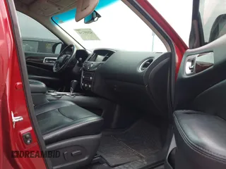 2014 Nissan Pathfinder S with VIN 5N1AR2MM2EC713714, listed as a IAAI auction lot 42451261 with 139,491 mi miles and . Bid and sale history available at DreamBid. Image 5.
