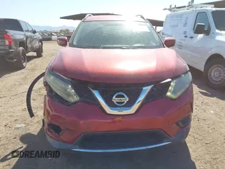 2016 Nissan Rogue SL with VIN 5N1AT2MT6GC899673, listed as a IAAI auction lot 42008141 with 164,669 mi miles and . Bid and sale history available at carsss.com. Image 6.