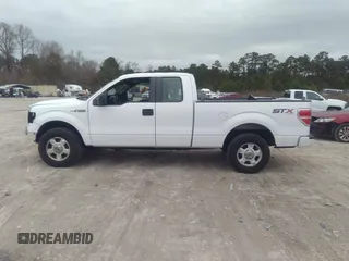 2014 Ford F-150 XL with VIN 1FTFX1EFXEKE16495, listed as a IAAI auction lot 41077199 with 206,212 mi miles. Bid and sale history available at carsss.com. Image 14.