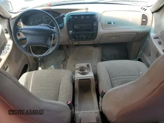 2001 Ford Explorer XLS with VIN 1FMZU62E01ZA22192, listed as a Copart auction lot 58791565 with 218,582 mi miles and Salvage title. Bid and sale history available at DreamBid. Image 8.