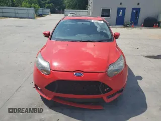 2014 Ford Focus ST with VIN 1FADP3L91EL105683, listed as a Copart auction lot 55444145 with 128,586 mi miles and Clean Title. Bid and sale history available at carsss.com. Image 5.