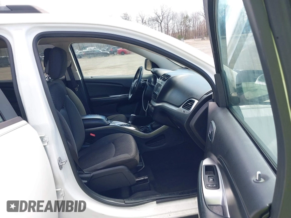 2017 Dodge Journey SXT with VIN 3C4PDCBB5HT564454, listed as a IAAI auction lot 41876498 with 198,035 mi miles and . Bid and sale history available at DreamBid. Image 5.