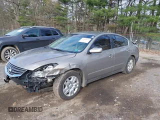 2011 Nissan Altima 2.5 S with VIN 1N4AL2AP3BN485555, listed as a IAAI auction lot 42009647 with 121,017 mi miles. Bid and sale history available at carsss.com. Image 2.